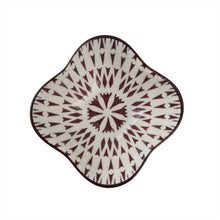 Load image into Gallery viewer, Cute ceramic flower bowl for snacks