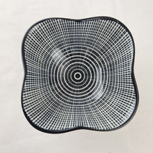 Load image into Gallery viewer, Decorative kitchen flower dish