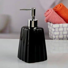 Load image into Gallery viewer, Modern Bathroom Soap Pump Black