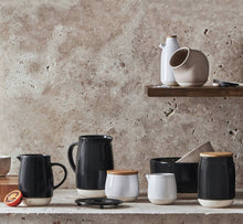 Load image into Gallery viewer, Durable Beacon stoneware bowl with a natural-coloured base