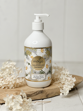 Load image into Gallery viewer, Our beautifully presented Organic Olive Oil Hand & Body Wash in Floral Blossom 500ml is made in Australia with certified organic olive oil. Olive oil is rich in antioxidants & vitamins A, E, K & F.| Bliss Gifts & Homewares | Unit 8, 259 Princes Hwy Ulladulla | South Coast NSW | Online Retail Gift & Homeware Shopping | 0427795959, 44541523