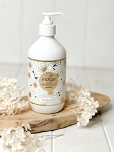 Load image into Gallery viewer, Our beautifully presented Organic Olive Oil Hand & Body Wash in Lavender & Goats Milk 500ml is made in Australia with certified organic olive oil. Olive oil is rich in antioxidants & vitamins A, E, K & F.| Bliss Gifts & Homewares | Unit 8, 259 Princes Hwy Ulladulla | South Coast NSW | Online Retail Gift & Homeware Shopping | 0427795959, 44541523