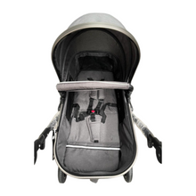 Load image into Gallery viewer, Compact fold pram bassinet travel