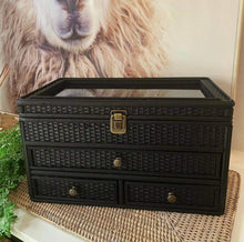 Load image into Gallery viewer, Small black rattan trinket box