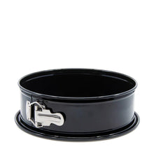 Load image into Gallery viewer, Springform cheesecake pan, a must-have baking tool
