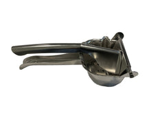 Load image into Gallery viewer, Manual Mini Citrus Juicer for fresh juice