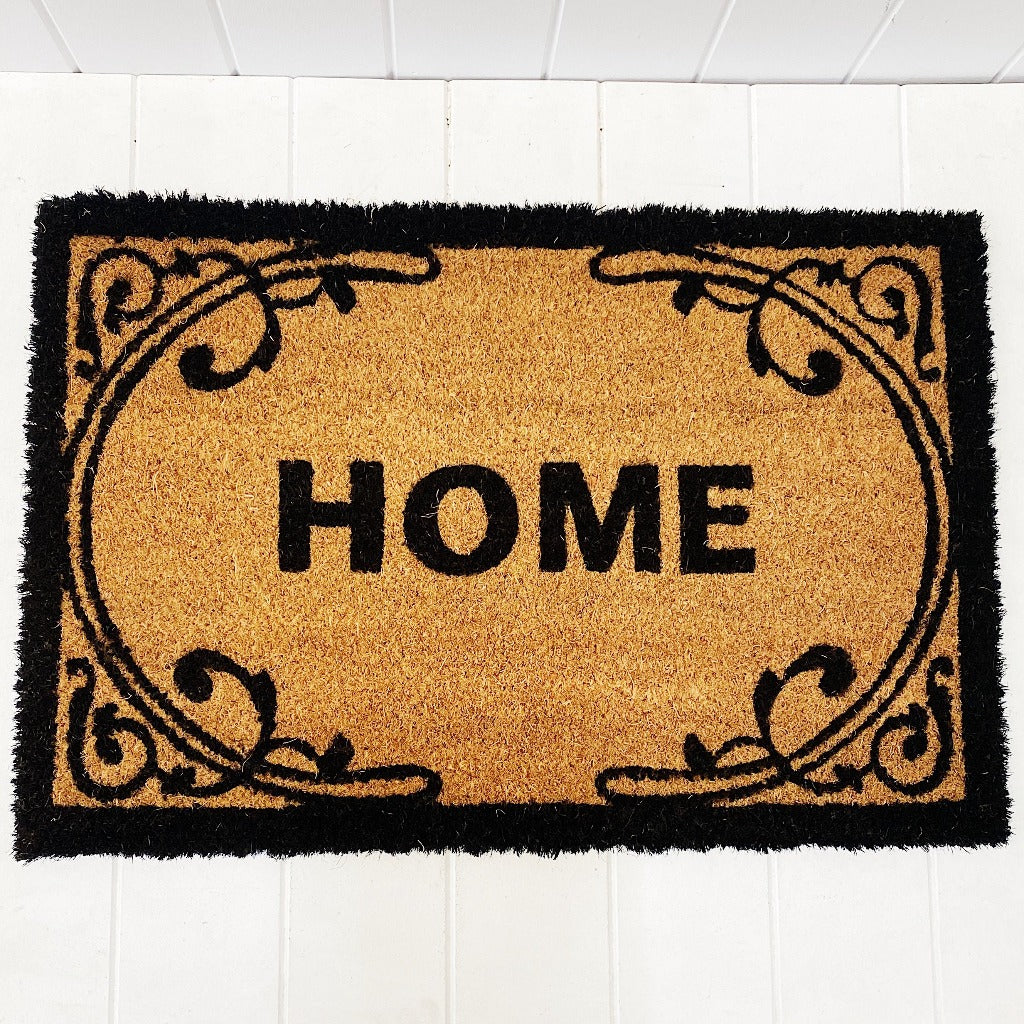 Our gorgeous Filigree Home Door Mat is the perfect way to create a luxe feel to your home before your guests even step foot inside. - 60 x 40cm - Black 