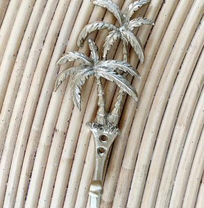 Our Islander Palm Tree Wall Hook has two brass swaying palm trees and a single hook. This little beauty is great to hang your keys, hat or towels. Our Islander Palm Tree Wall Hook comes with screws ready to hang. Add a touch of the tropics to your decor.| Bliss Gifts & Homewares | Unit 8, 259 Princes Hwy Ulladulla | South Coast NSW | Online Retail Gift & Homeware Shopping | 0427795959, 44541523