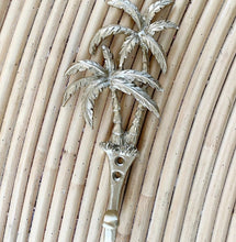 Load image into Gallery viewer, Palm Brass Wall Hook