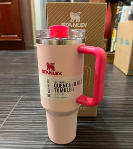 Flamingo Pink - Winter Stanley Quencher H2.0 Flow State Tumbler 40oz Cup