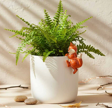 Load image into Gallery viewer, Fox Hanging Planter Sitter