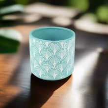 Load image into Gallery viewer, Ceramic Pot with Fan Pattern
